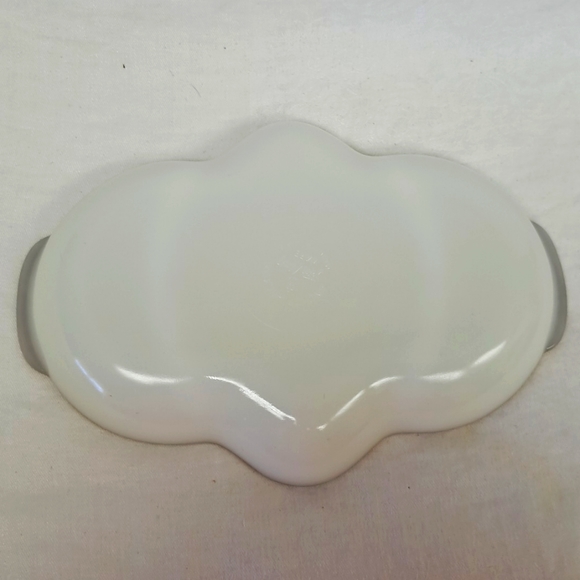 Milk glass Vintage relish tray - Picture 2 of 3